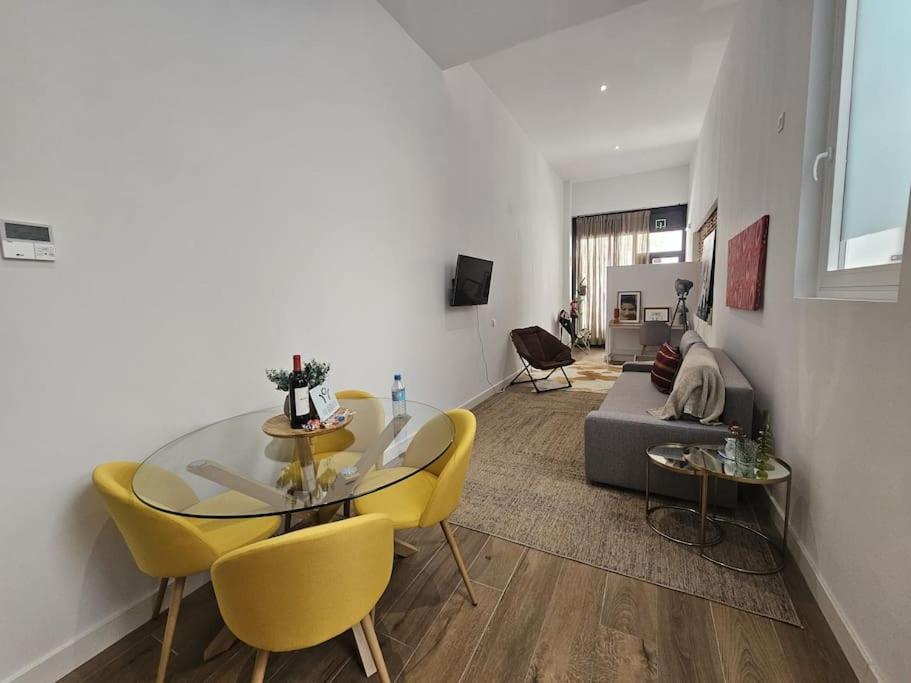 The Gabriels Con Terraza Apartment Madrid Luaran gambar